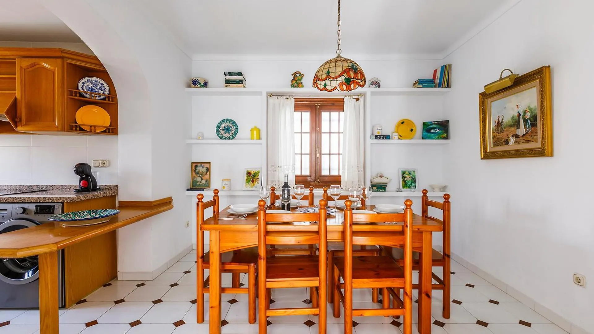 Casa Elodi, 3 Beautiful Apartments In Sayalonga 0*,  Espanha
