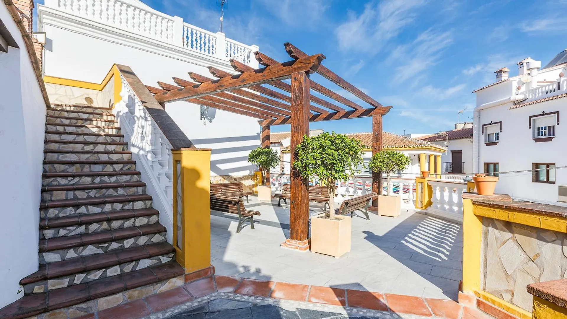 Casa Elodi, 3 Beautiful Apartments In Sayalonga 0*,