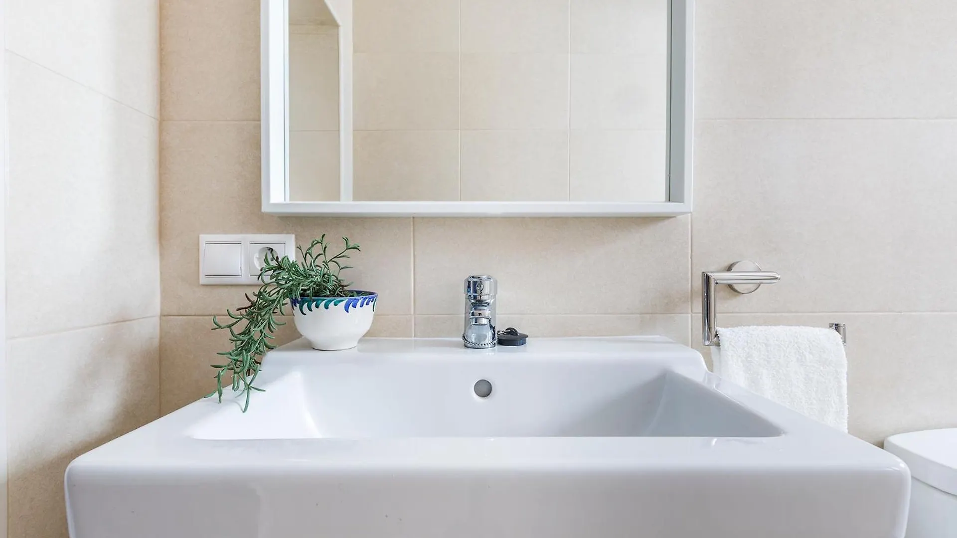 Casa Elodi, 3 Beautiful Apartments In Sayalonga