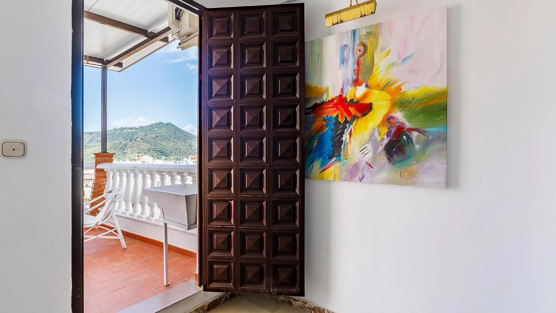 Casa Elodi, 3 Beautiful Apartments In Sayalonga Espanha