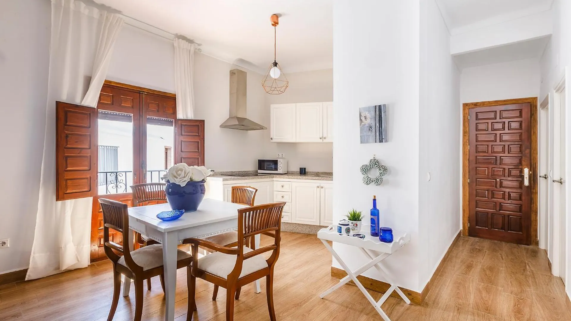 Casa Elodi, 3 Beautiful Apartments In Sayalonga Espanha