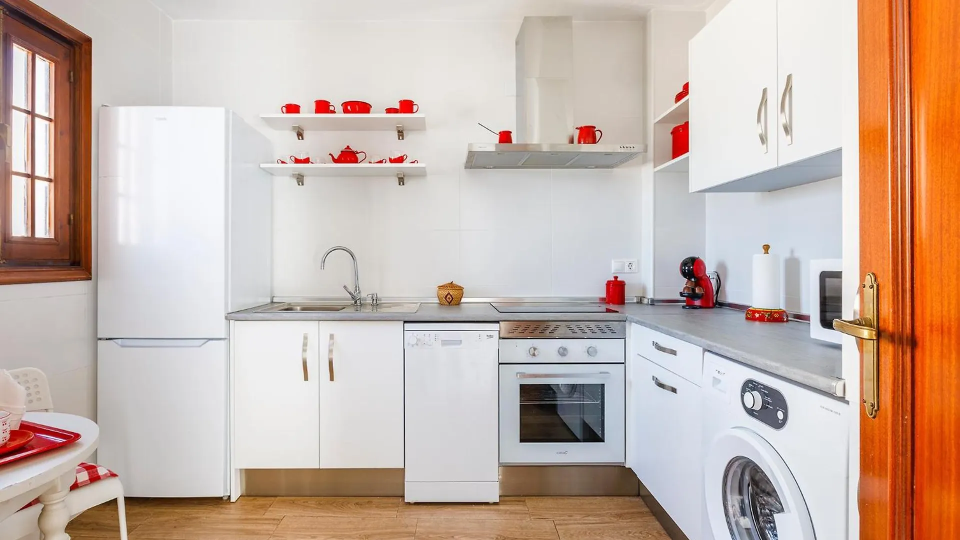 Casa Elodi, 3 Beautiful Apartments In Sayalonga 0*,